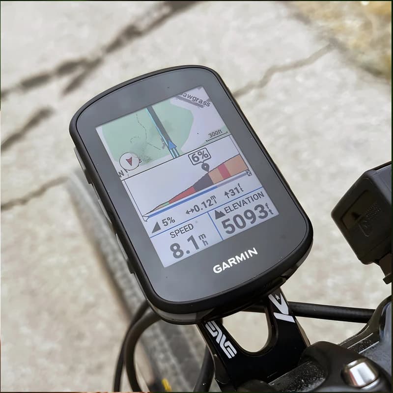 Garmin Edge 540 Standard Cycling Computer, Multi-Band Gnss, 42 Hours Battery Life, Climbpro, Mtb and Road Navigation, Training Plans, Smart Notifications